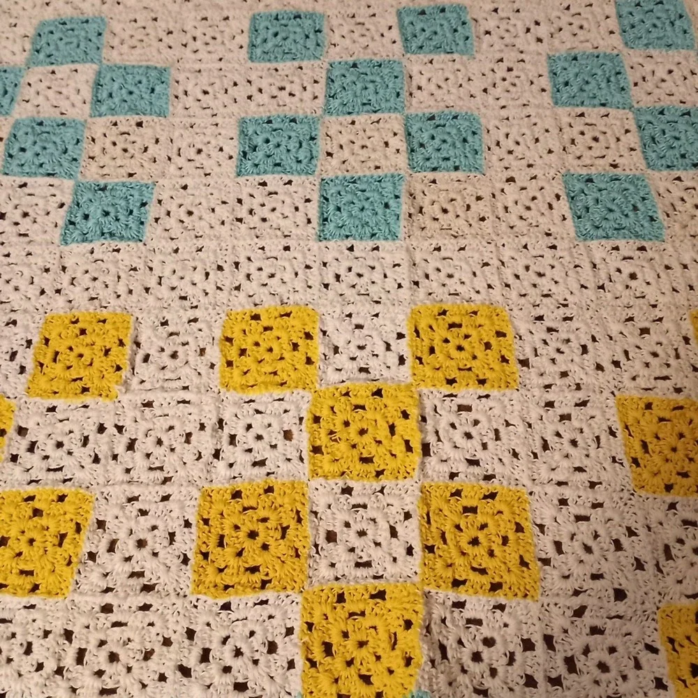 Granny Square Crocheted Baby Nursery Lap Blanket Blue White Yellow 34